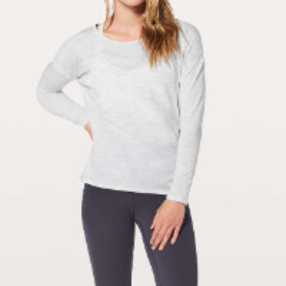 Lululemon Back Into It Long Sleeve in Space Dye / Ice Grey / Alpine White Size 8 - Picture 5 of 7
